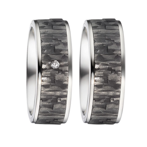 Zenubia Schmuck AG ➤ Trauringe aus Titan und Carbon mit 0,03 Karat Brillant ➤ Carbon, Titan / silber, schwarz ➤ Titanfactory ➤ online bei Zenubia in Winterthur kaufen ➤ sofort lieferbar