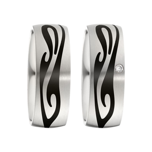 Zenubia Schmuck AG ➤ Trauringe aus Titan und Carbon mit 0,03 Karat Brillanten ➤ Carbon, Titan / silber, schwarz ➤ Titanfactory ➤ online bei Zenubia in Winterthur kaufen ➤ sofort lieferbar