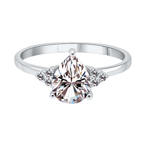 Zenubia Schmuck AG ➤ Verlobungsring Pasquala ➤ Gelbgold, Weissgold, Roségold / gold, silber, rosé ➤ Zenubia ➤ online bei Zenubia in Winterthur kaufen ➤ sofort lieferbar