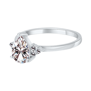 Zenubia Schmuck AG ➤ Verlobungsring Pasquala ➤ Gelbgold, Weissgold, Roségold / gold, silber, rosé ➤ Zenubia ➤ online bei Zenubia in Winterthur kaufen ➤ sofort lieferbar